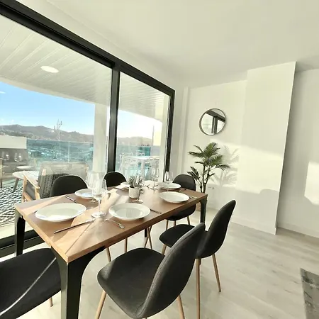 Appartement Three Bedroom Vacation Paradise *