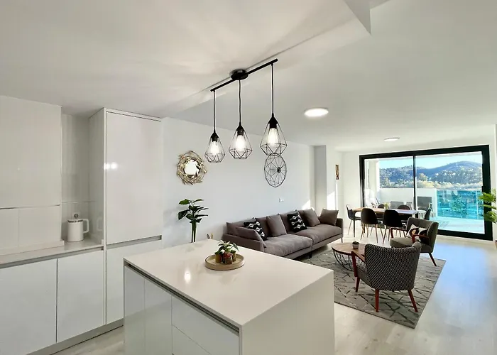 Daire Three Bedroom Vacation Paradise Fuengirola