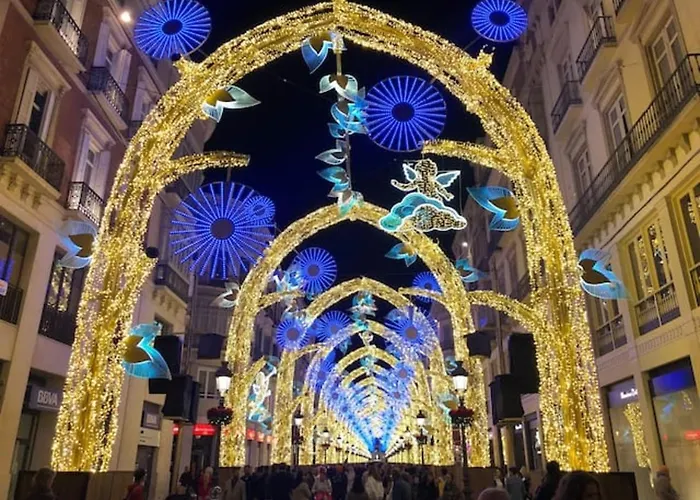 Апартаменти Three Bedroom Vacation Paradise *