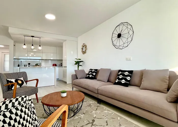 Three Bedroom Vacation Paradise アパート