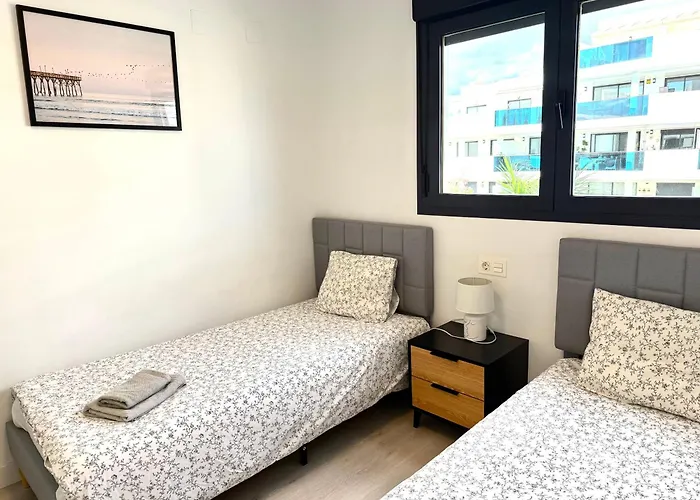 アパート Three Bedroom Vacation Paradise *